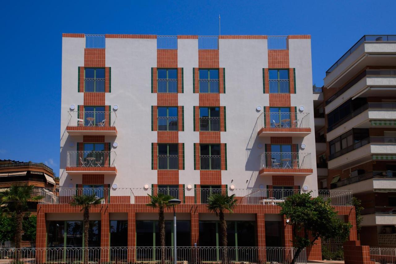 Terra Aurea Aparthotel ซาลอว์ ภายนอก รูปภาพ